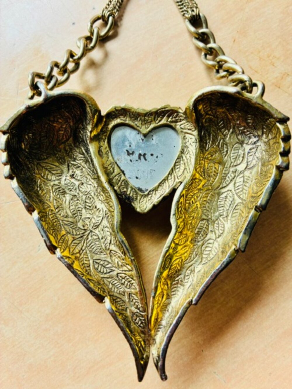 Rare Vintage Betsey Johnson "Fly with Me" necklace - Picture 2 of 5